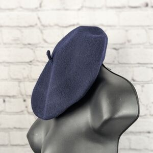 Classic Navy Beret
